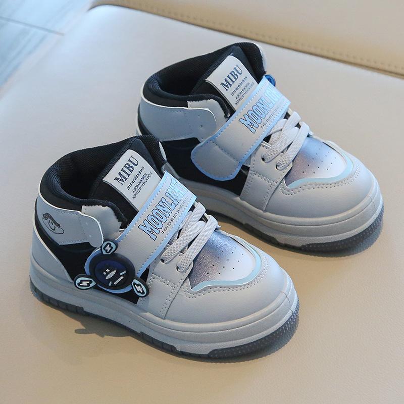 Children's Sports Shoes 2025 Spring and Autumn New Boys' Casual Shoes High-top Girls' Board Shoes Cartoon Soft-soled Baby Shoes List