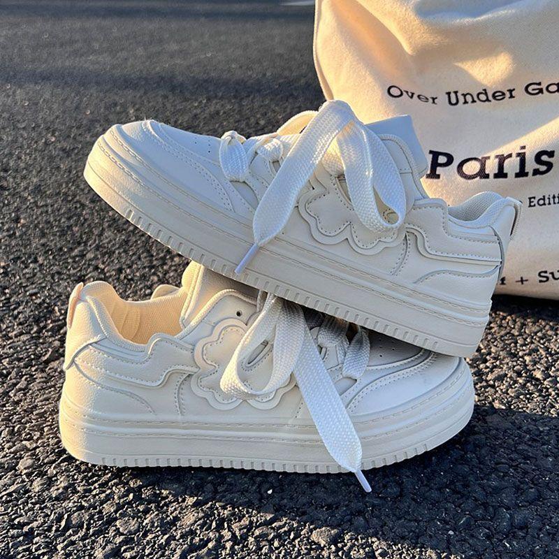 

Маленькие белые туфли женские весна-осень 2025 новые парусиновые туфли на платформе молочные fufu оригинальные нишевые туфли универсальные повседневные туфли для сноуборда 35