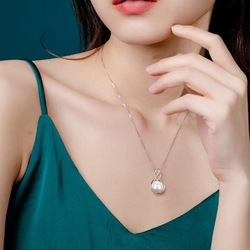 Women Simple Light Luxury Pearl Pendant Clavicle Necklace Gift