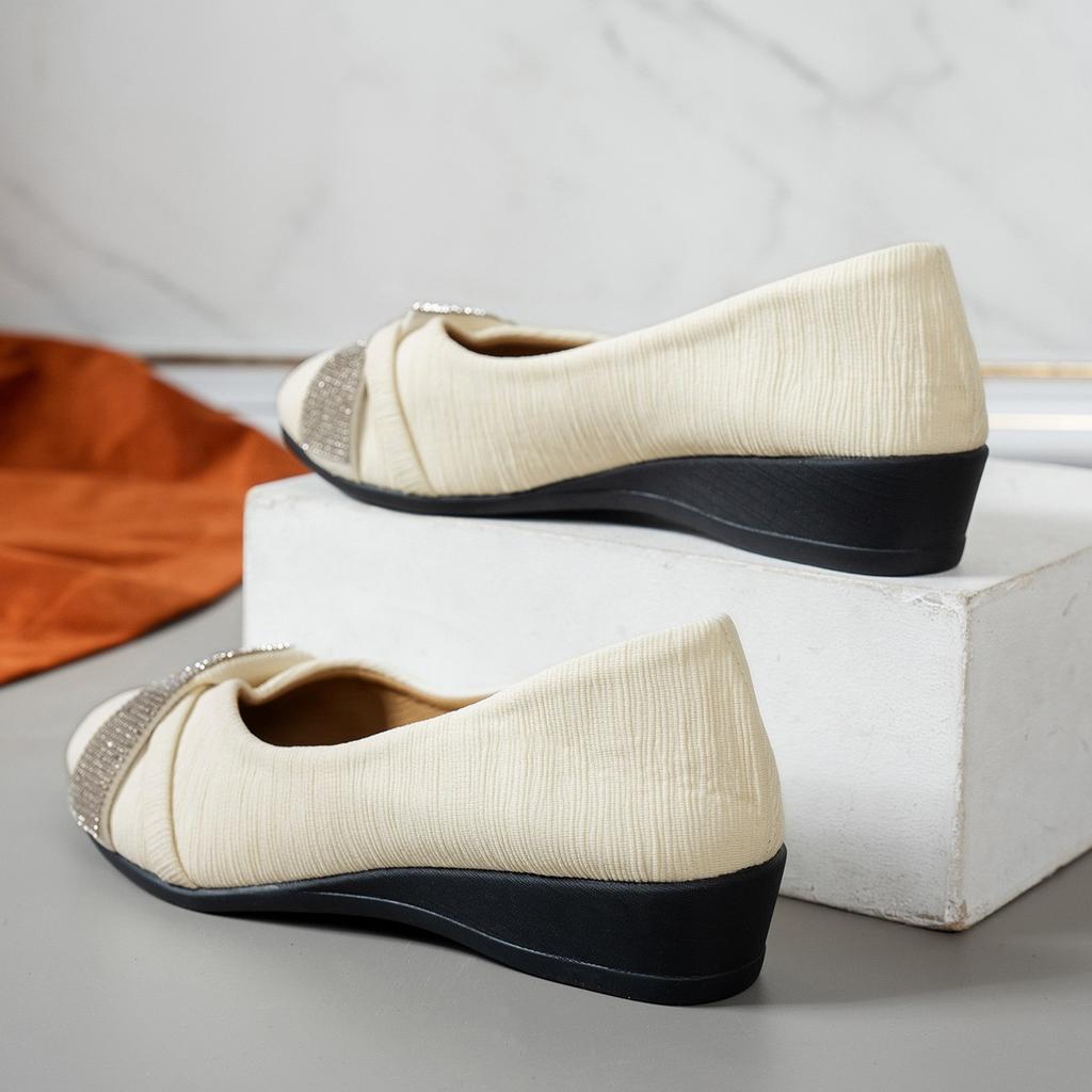 Ballerinas im französischen Stil, bequeme und stilvolle Einzelne Schuhe mit niedrigem Absatz, Damen-Fla mit niedrigem Ausschnitt, verziert mit Strasssteinen