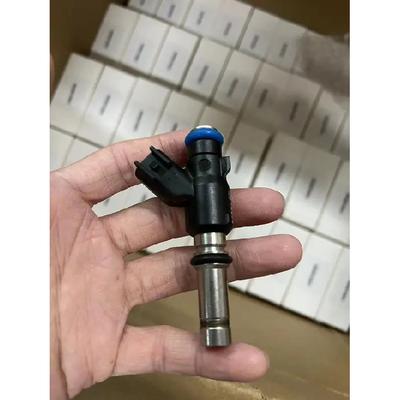 1-4 szt. Nowa dysza wtryskiwacza paliwa do samochodu 28143540 dla JAC-Motors J3 1.5L 16V Aveo/Chevy- 2008-2016 1.2 LPG 28143540 Części samochodowe