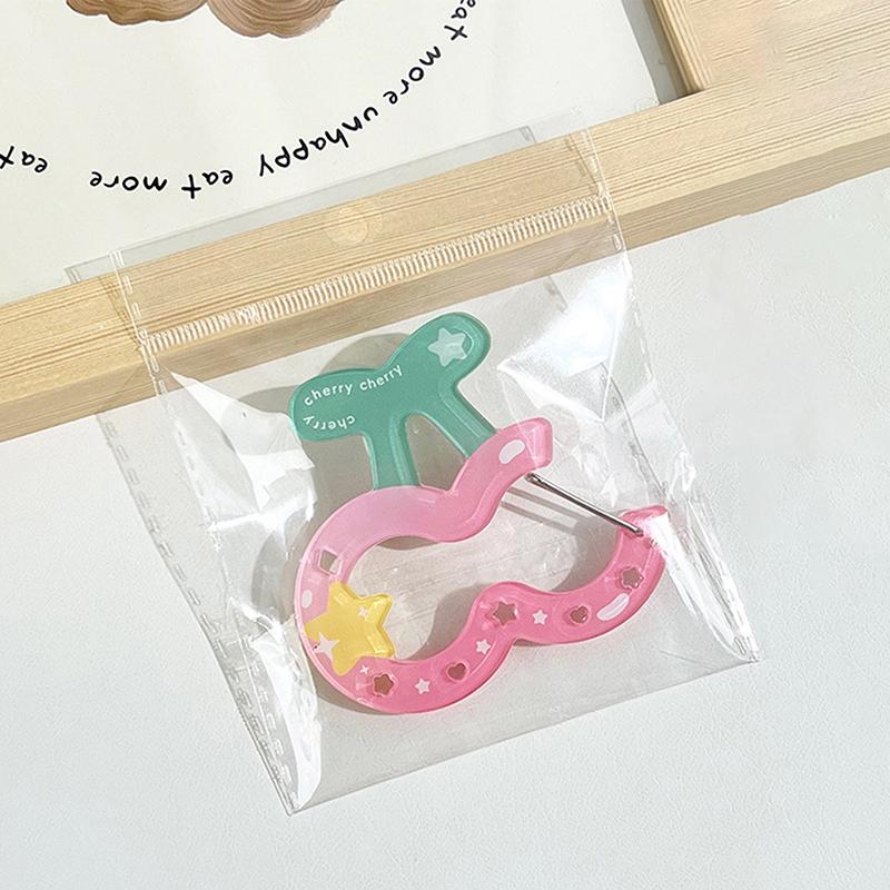 Acrylic Hollow Fruit Shape Trinkets Keychain Bag Charm Accessory Carabiner Backpack Pendant Handbook Decoration Gifts Keyring