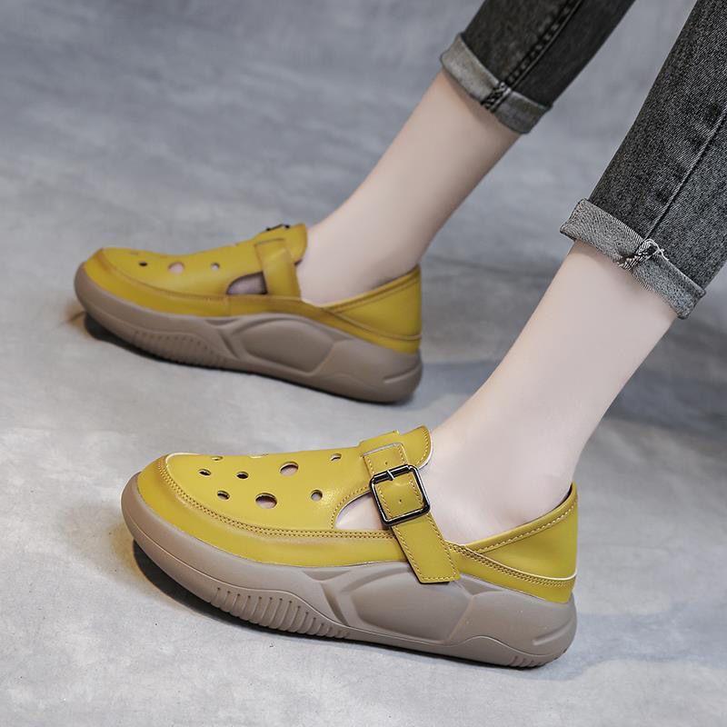 Retro bag head sandals women's 2025 summer soft-soled new middle-aged and elderly mother shoes thick-soled breathable hollow hole shoes