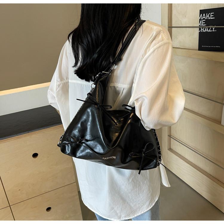 Schicke Modische Schmetterlingsknoten PU-Tragetasche Für Sommer 2024 Stilvolle Umhängetasche