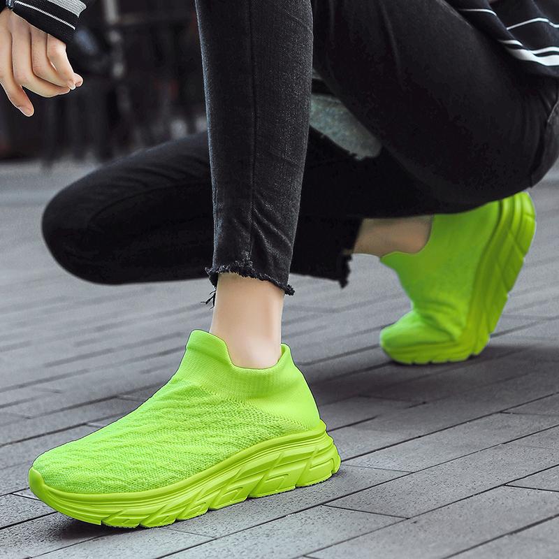 Fashion Men Casual Sport Shoes Breathable Lightweight Sneakers Outdoor Mesh Black Running Shoes Athletic Jogging Tenis Walking Shoes