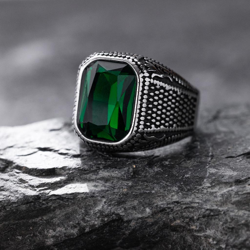 Vintage Stil 316L Edelstahl Herrenring, Quadratisch facettierter synthetischer Faux-Zirkon, Retro-Muster, Einzelring-Schmuck