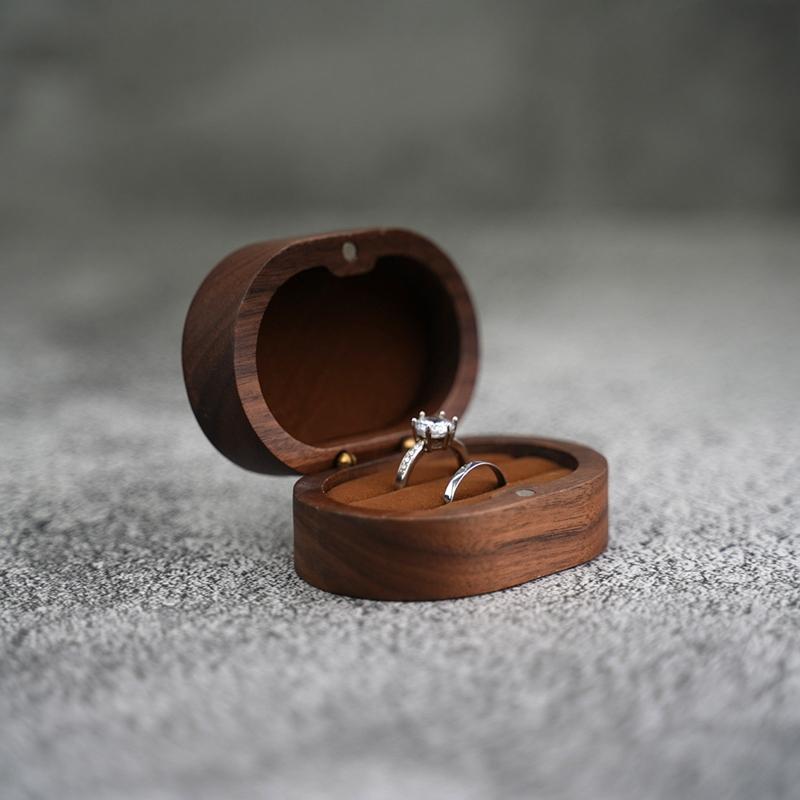 Black Walnut Wooden Engagement Ring Box Solid Wood Oval Shaped Ring Organizer for Proposal Wedding Ceremony Gift