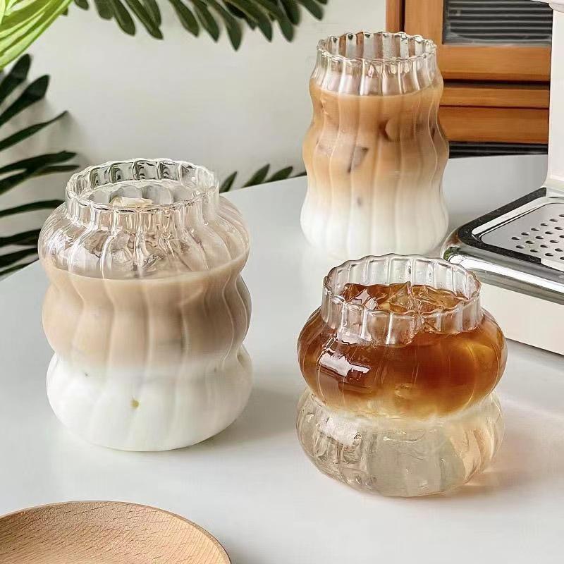High Borosilicate Glass Vertical Stripe Heat-Resistant Cloud Cup - Transparent, Thickened, Single-Layer Design for Household Use.