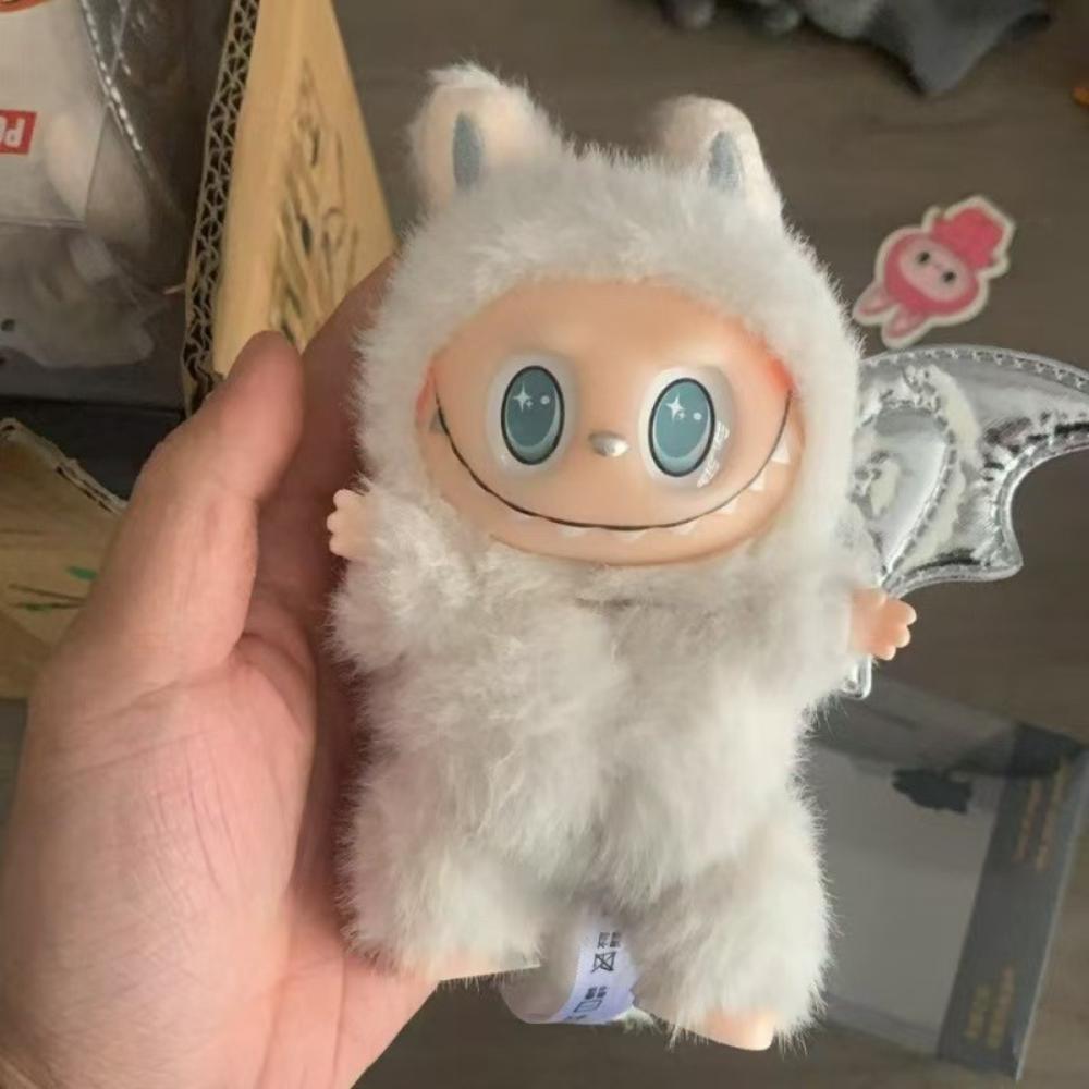 Klíčenky / Klíčenky  Tašky a peněženky Tašky a peněženky / Peněženky na mince a klíčenky / Klíčenky  Tašky a peněženky / Peněženky na mince a klíčenky / Klíčenky