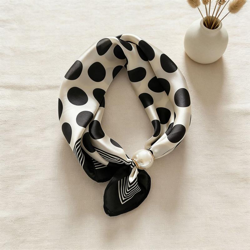 Scarf Print Silk Pearl Neck Scarf Lazy Chain Collarbone Magnetic Thin Pendant Buckle Handkerchief Ribbon Woman Luxury Accesories
