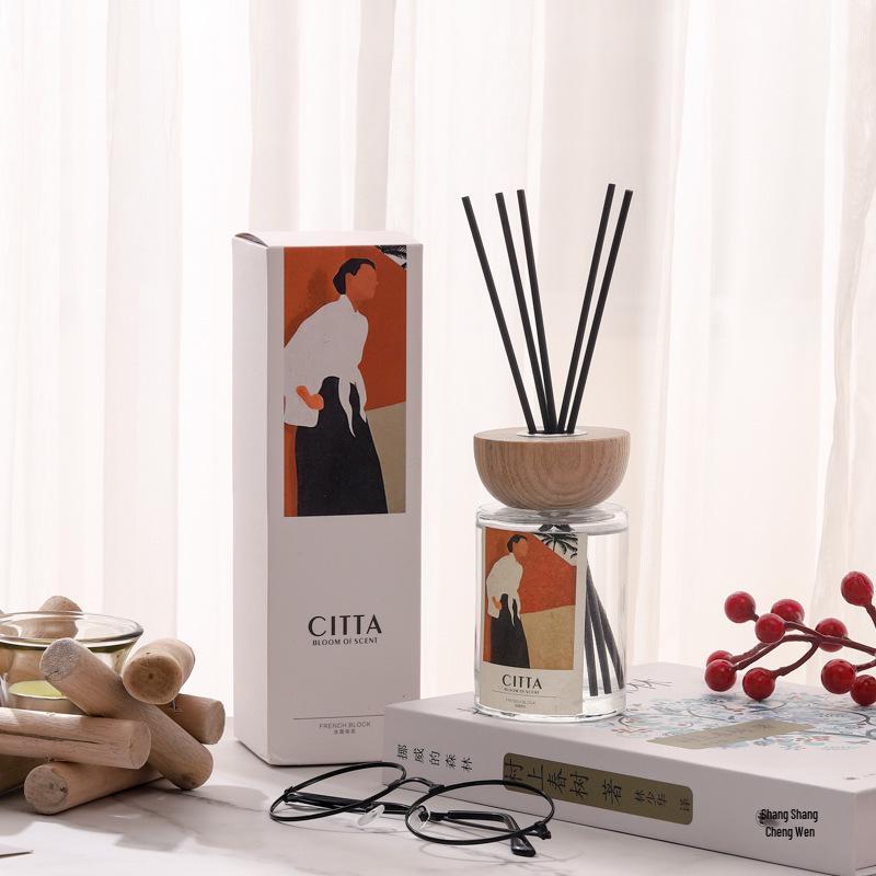 Wooden Lid Cylindrical Glass Aroma Diffuser Bottle, 120ml Flameless Car Refill, Transparent with Printing for Hotel Use.