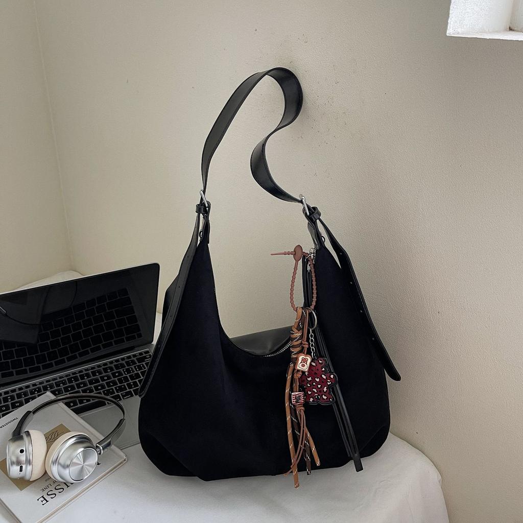 Fashionable Large-capacity Tote Bag, Niche, Simple and Casual Single-shoulder Bag, High Appearance Level Crossbody Bag