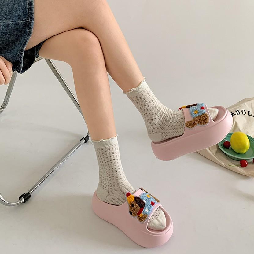 Dachshund lightweight thick-bottomed one-word slippers for women's summer wear, non-slip and cool slippers for stepping on shit