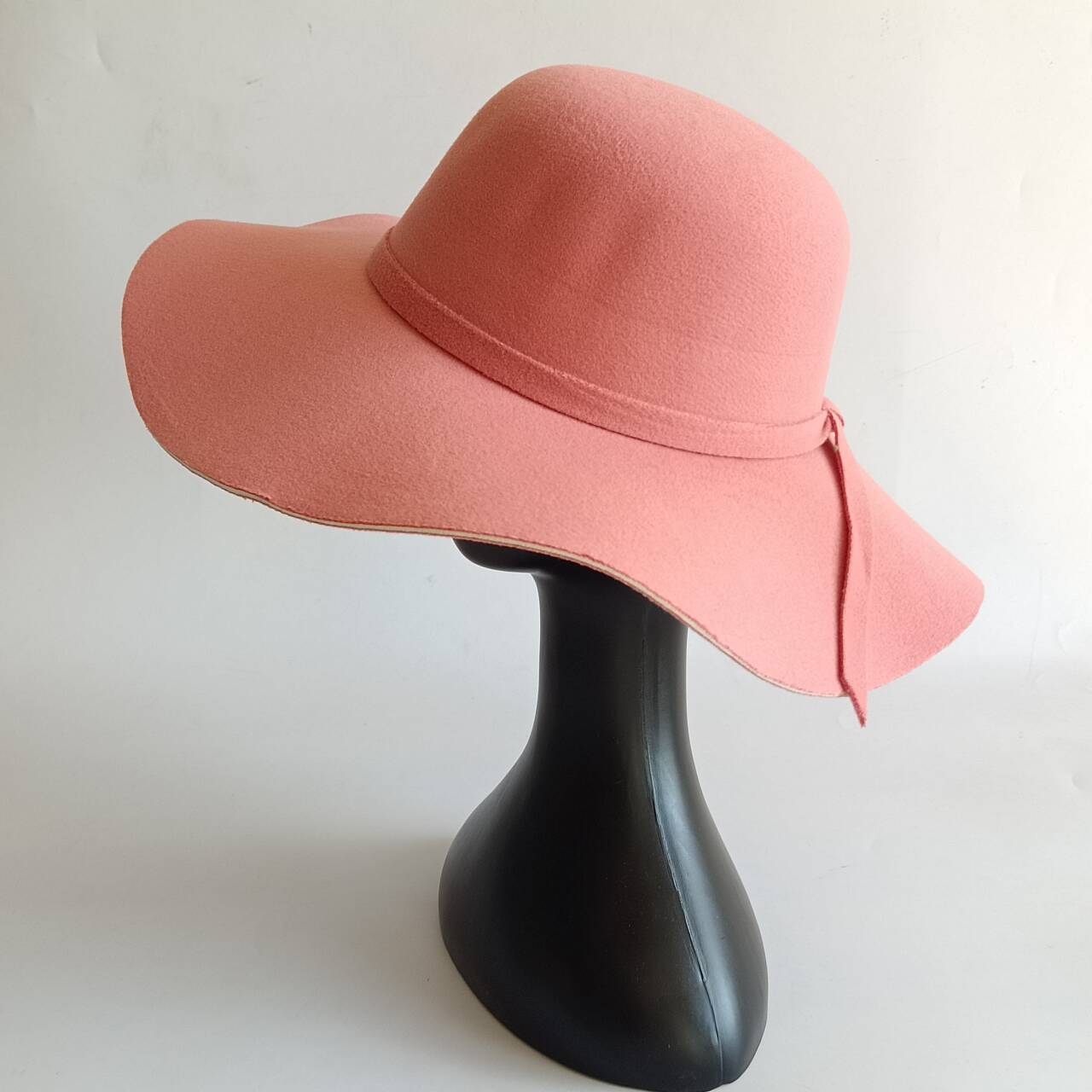 

Fedora retro mage style soft brim women s hat elegant felt hat wide brim sun hat women s fedora M56-58CM