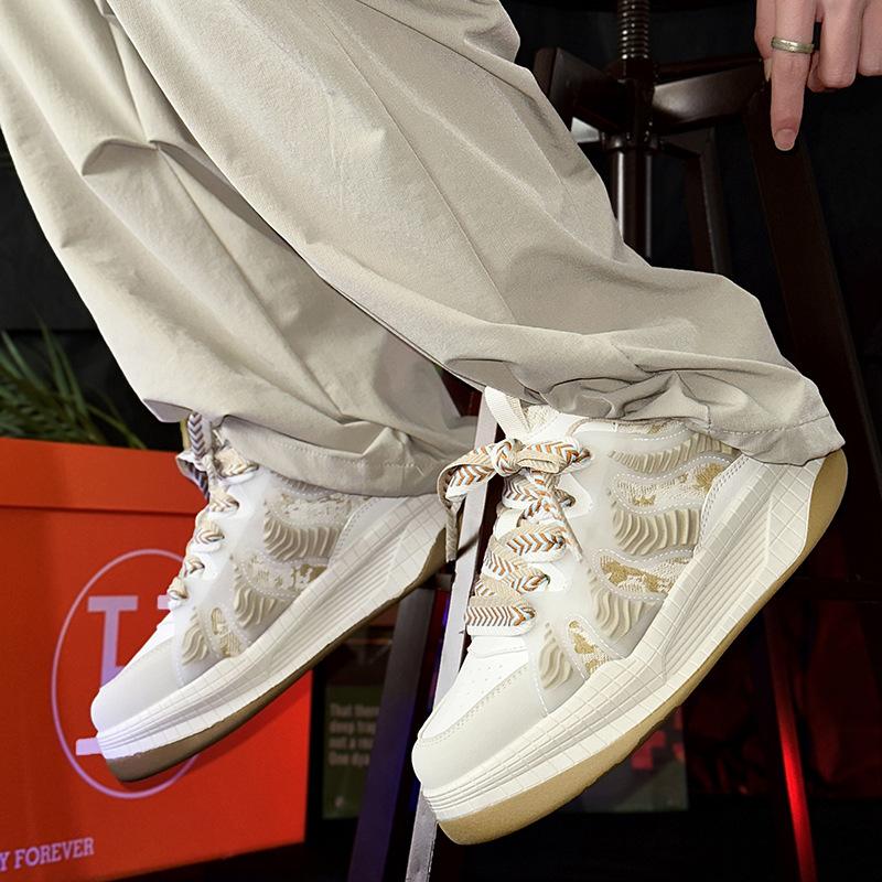 2025 Designer Original Herren Plateau Freizeitschuhe Street Syule Rundzehen Leder Herren Board Schuhe Mode Vielseitige Sneakers Tenis