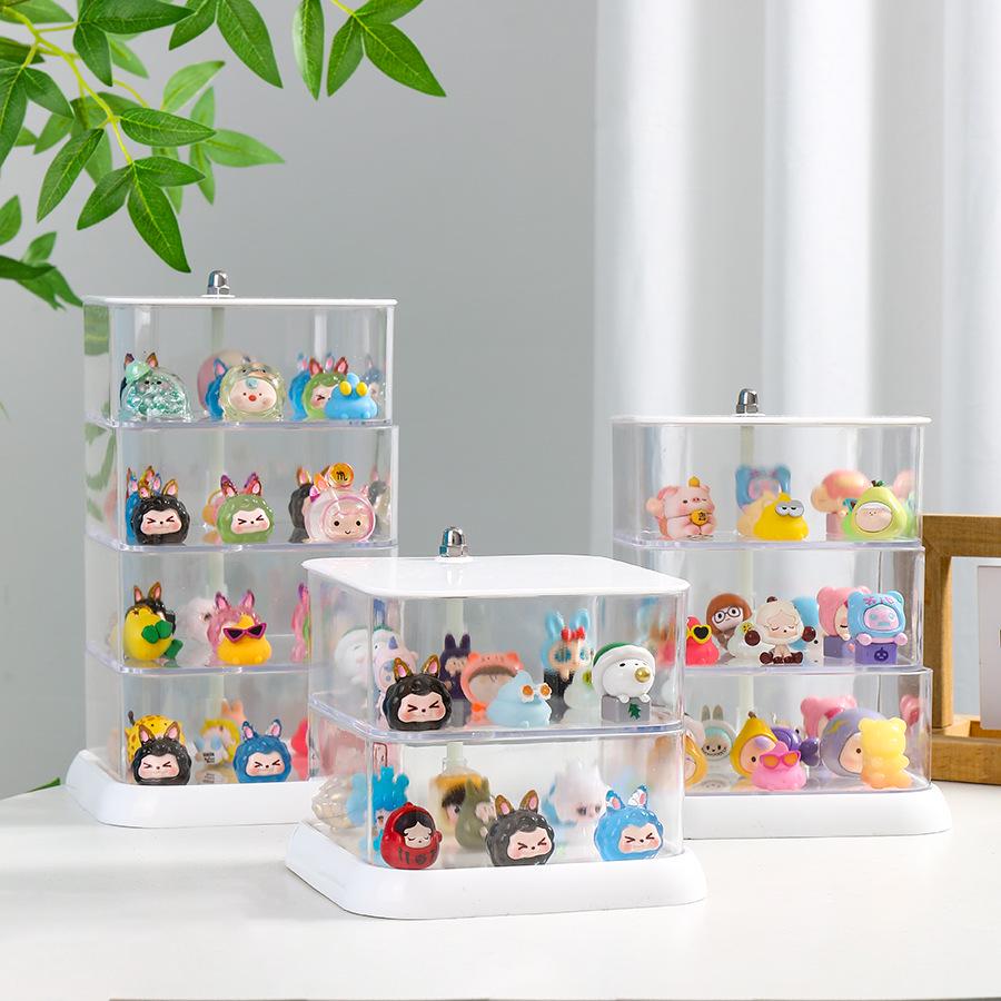 Moe Bean Otočný výstavní box: Průhledný mini stojánek na panenky a figurky