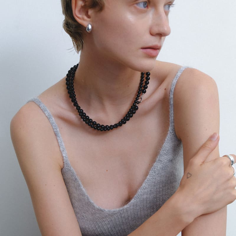 leeENoir Wave Toggle Onyx Necklace (6mm/8mm)