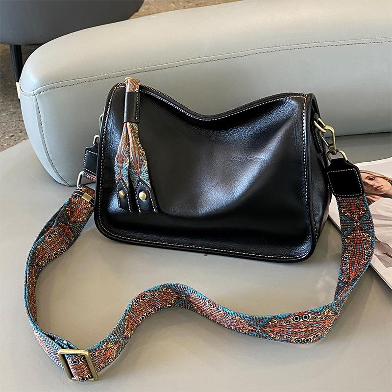 

Кожаные женские сумки, женские универсальные сумки через плечо большой вместимости, новые ретро сумки-мессенджеры, нишевые сумки для поездок на работу чёрный