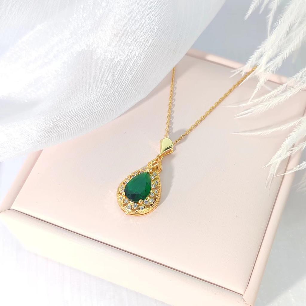 Titanium Steel Water Drop Necklace Women'S Light Luxury High Temperament Inlaid Zircon Pendant Collarbone Chain