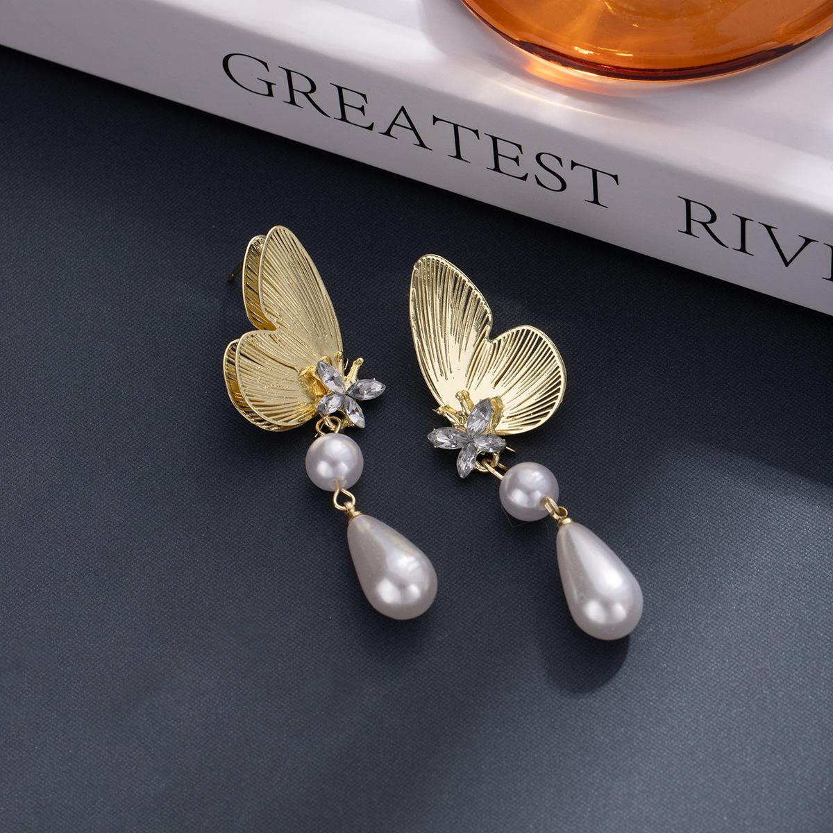 Temperament Half Butterfly Water Drop Tassel Earrings Purple Zircon Smart Fairy Exquisite Sweet Light Luxury Earrings