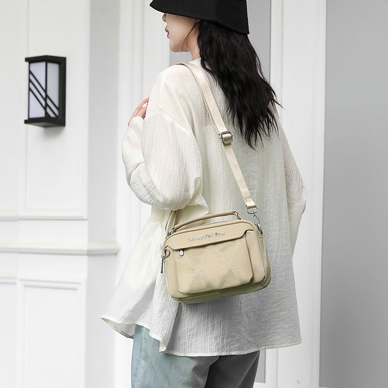 Women's Fashion Casual Bag Outdoor Sports Anti-splashing Messenger Bag Daily Simple Shoulder Bag