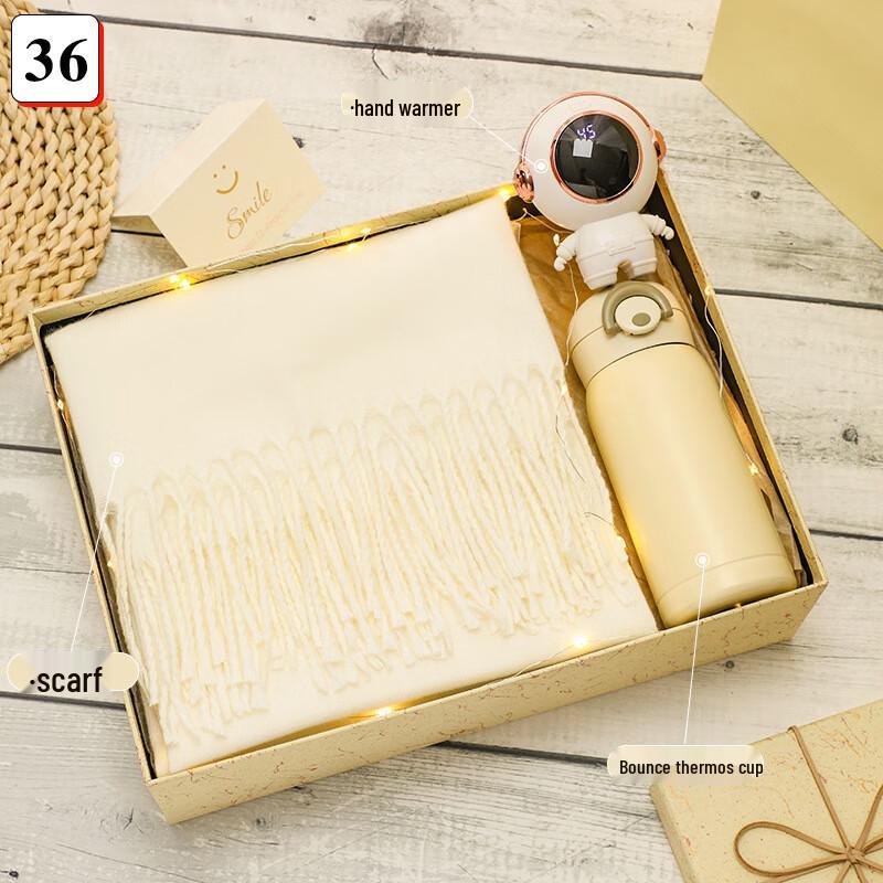 HEIXIE Winter Warmth Gift Set