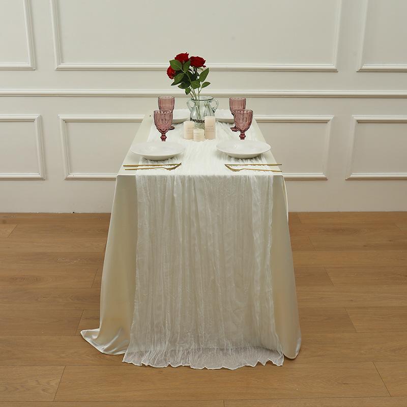 

Soft Gauze Table Runner Wedding Birthday Holiday Party Decoration Gauze Warm Dining Table Arrangement with European Style Semi Transparent Tablecloth 90*180cm 1pcs