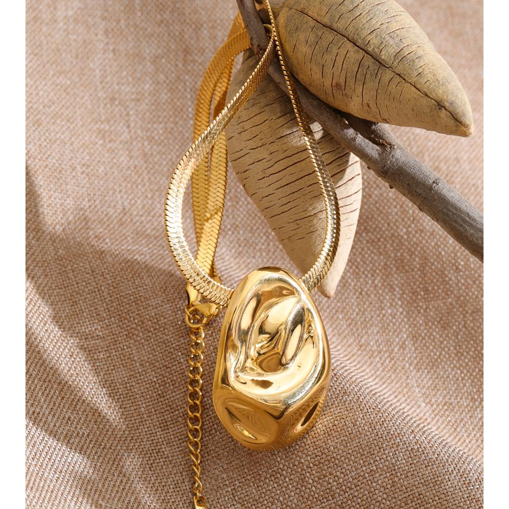 Eetit 2026 Stainless Steel Metal Hammer Geometric Pendant Necklace Distinctive Snake Chain Women Waterproof Jewelry High Quality