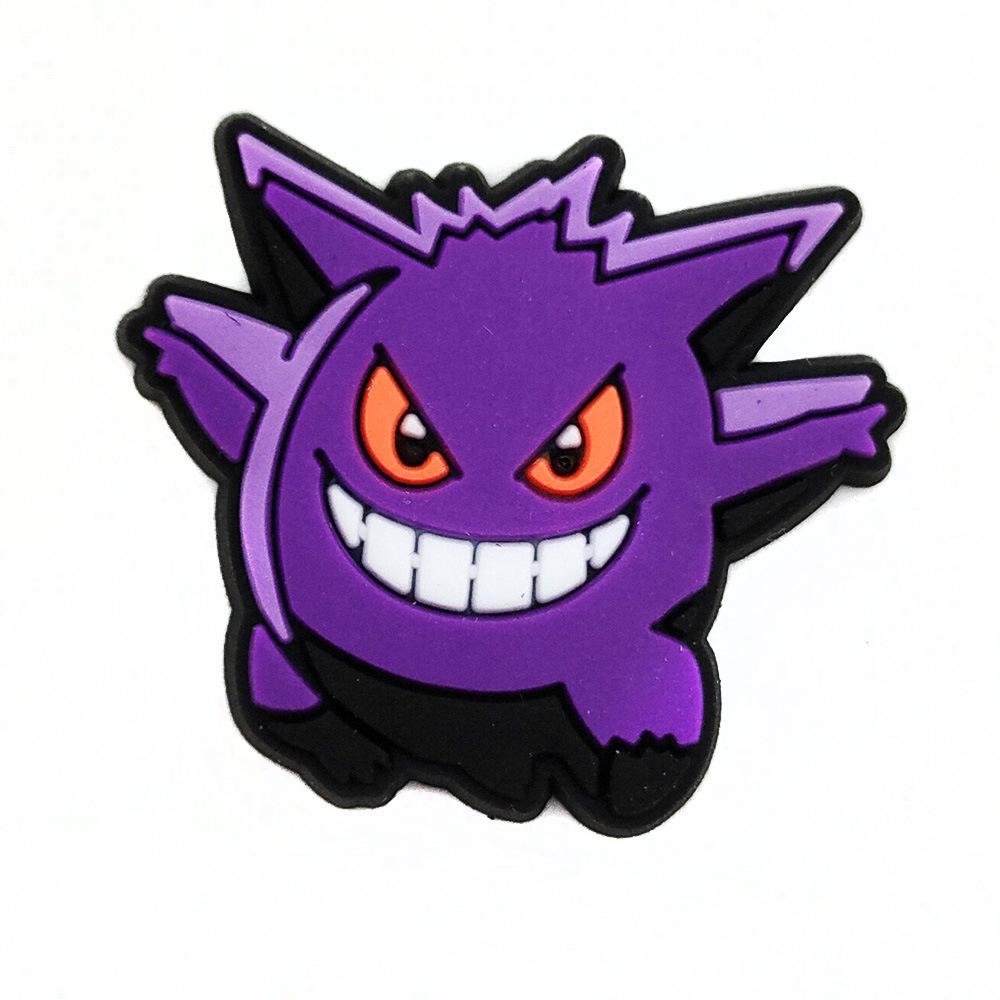 Cartoon Pokemon Pikachu Clogs mit Blumenschnallen - Weiche Gummi-Schuhaccessoires