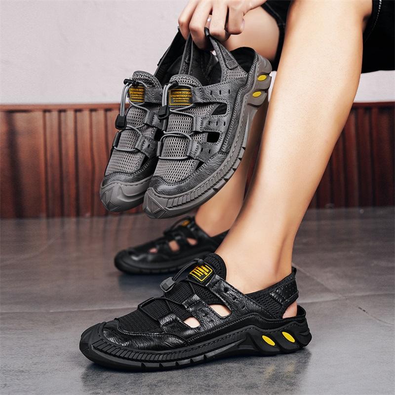 Fashion Summer Men's New Casual Shoes Hollow and Breathable Outdoor Beach Sandals Versatile Non-slip Slip-on Men's Casual Sports Shoes
