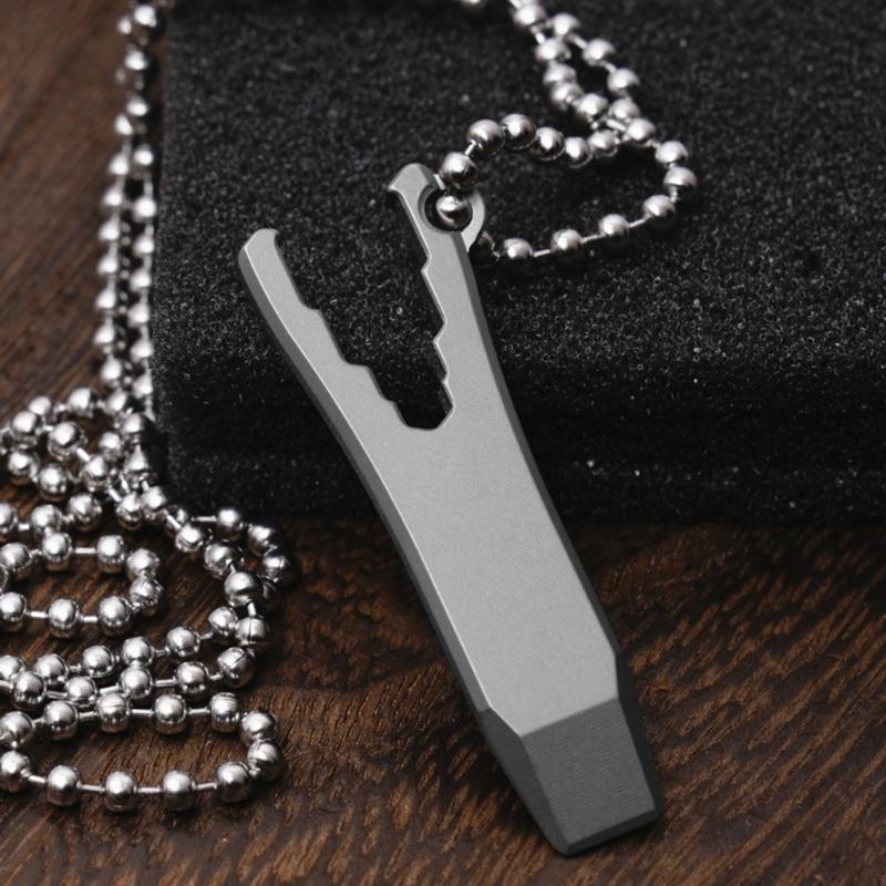 Metal Alloys Crowbars Bottle Opener Small Pry Bar Tool Keychains Pendants Outdoor Camping Tool Keyrchain Accessories