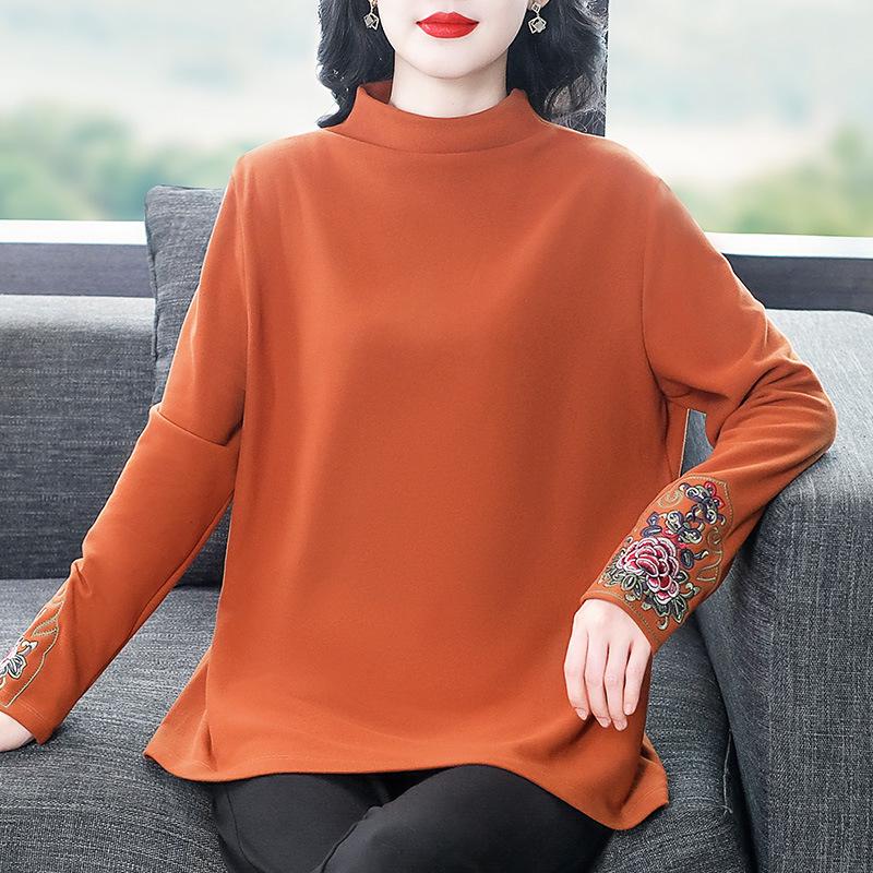 

Женская футболка большого размера с вышивкой и полувысоким воротником с начесом - Коллекция Осень/Зима 5XL (200-240 jin)