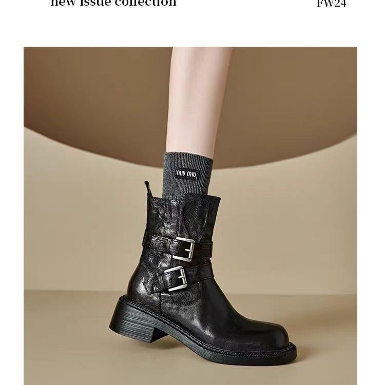 Autumn and Winter Medium Heel Sleeve Leather Martin Boots Women's Round Head Square Heel Versatile Large Size Women's Boots Women's Low Boots