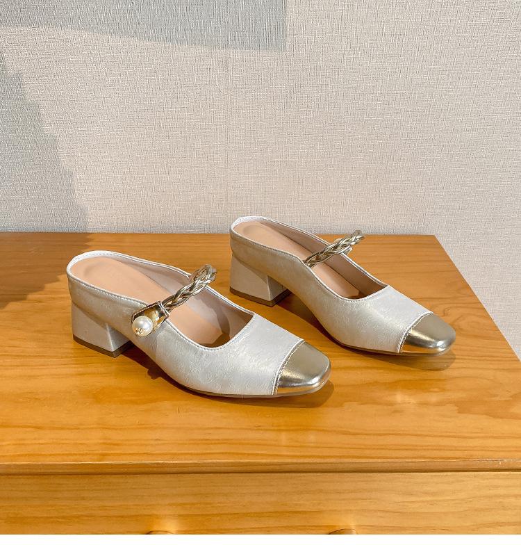 

Увеличение высоты на 5 см, маленькие туфли Мэри Джейн для женщин, новый национальный стиль, вышивка, цветовая гамма, одинарная обувь на плоской подошве для женского лета 39