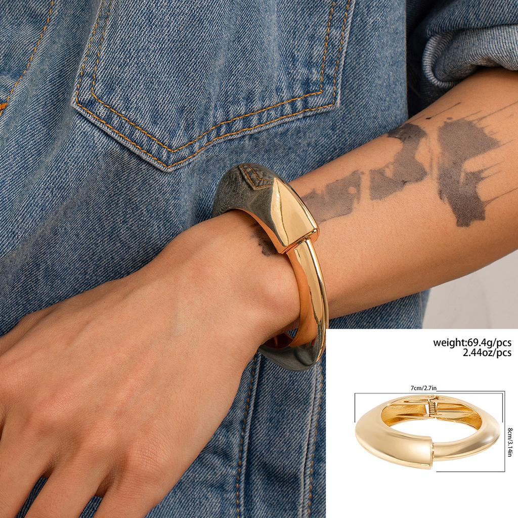 Metal Bracelet for Men Hip Hop Fashion Personality Smooth Spring Open Bracelet Irregular Men's Jewelry