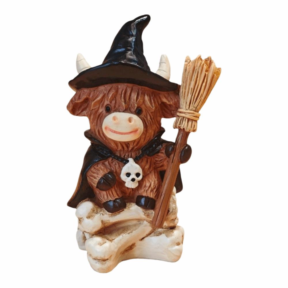 Detailed Craftsmanship Highland Cow Figurine Unique Halloween Decoration Tabletop Decoration