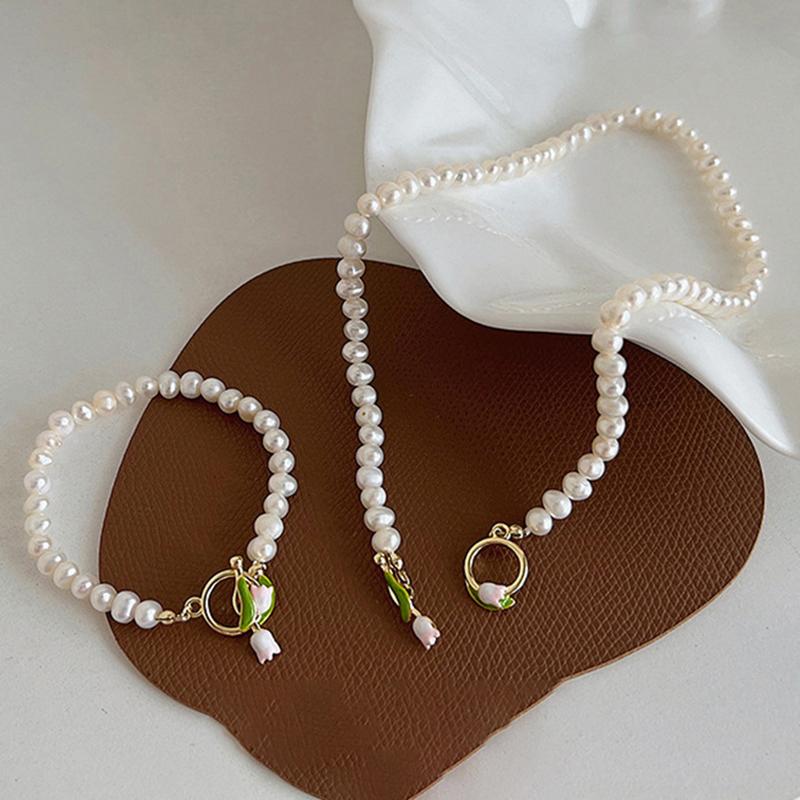 Fashion Delicate Pearl Tulip Beaded Necklaces Elegant Bracelet Temperament Design Sweet Necklace Women'S Party Jewelry Gifts
