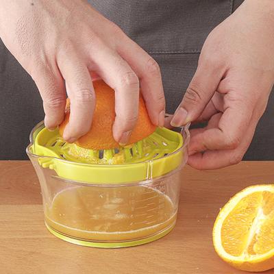 Multifunctional Manual Juicer Fruit Juicer Lemon Orange Fruit Juicer Portable
