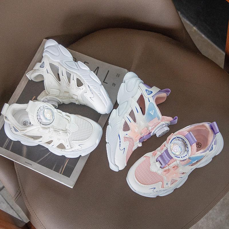 Kids Sports Sandals Hollowed-out Mesh Breathable Students Running Shoes for Summer 2025 New Boys Girls Sneakers Rotating Button