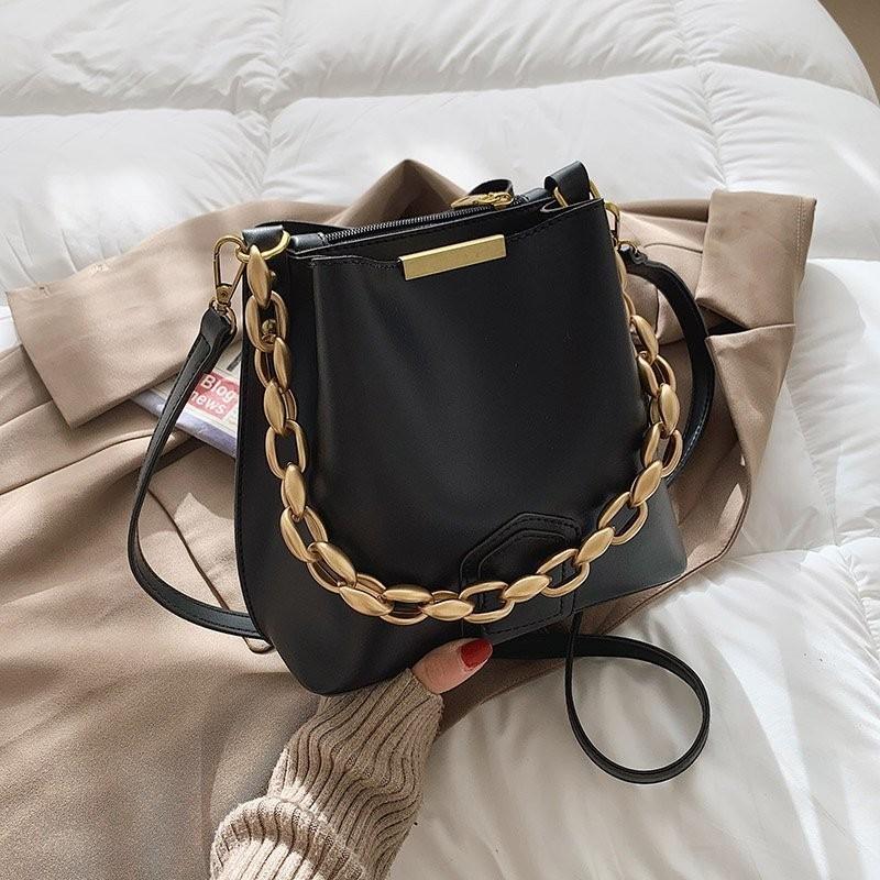 Stylish Retro Chain Underarm Bag For Women 2023 New Large Capacity Shoulder Bag Street Trend