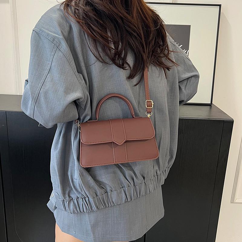 Pu Material Retro Handbag With Top Handle And Shoulder Strap For Daily Use