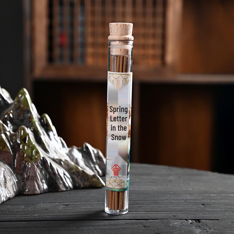 Imperial Dragon Amber & Pear Sandalwood Incense with Natural Cork Lid for Indoor Aromatherapy and Deodorizing.