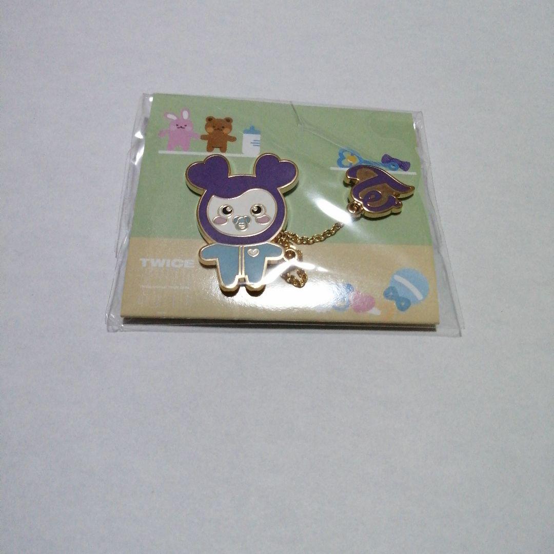 

[USED] TWICE LIGHTS pin badge Sana Sabrie