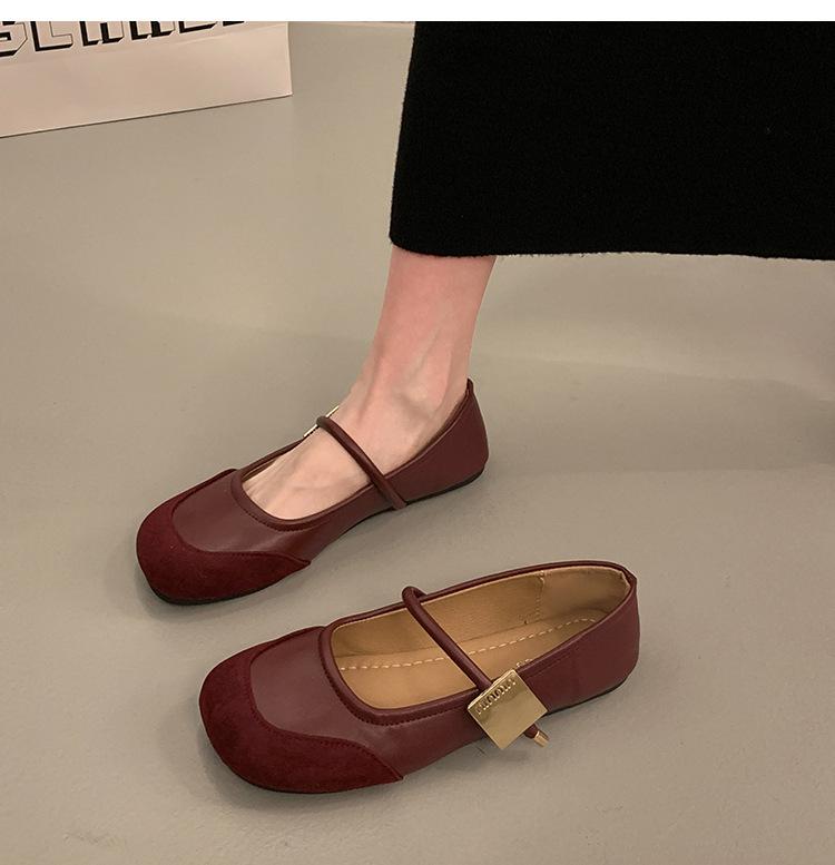 

Xiaohongshu popular soft leather retro round head metal buckle loafers for women, Korean version of the new ugly and cute Mori small leather shoes f 40 червоний