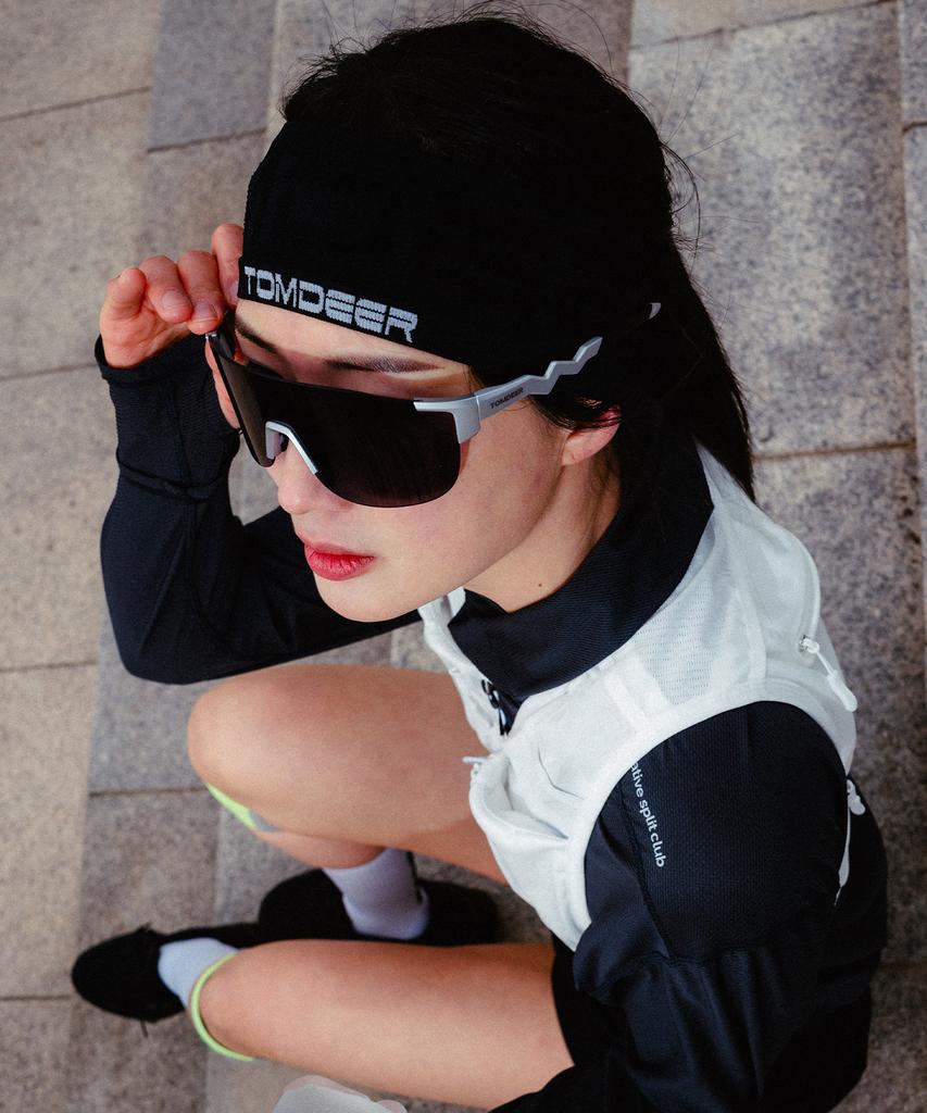 Tomdieo Custom Fit Photochromic Ultralight Sports Running Cycling Golf Goggles