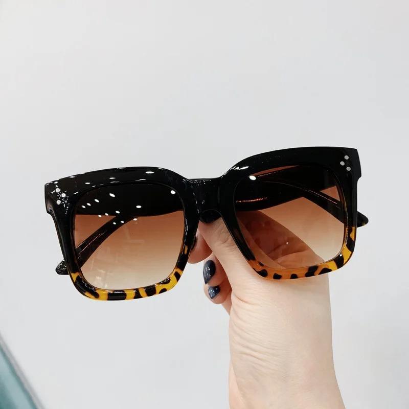 Brand Square Sunglasses  Women Fashion Trends Luxury Designer Cat Eye Oversized Sunglasses Female Gradient Eyewear Oculos
