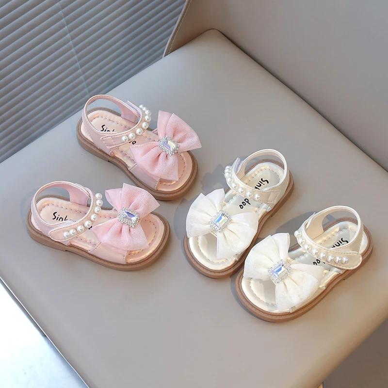 Girls Crystal Beach Sandals with Pearls Beading Fashion 2025 Summer Brand New Kids Bow-knot Sandals with Rhinestone Princess Hot