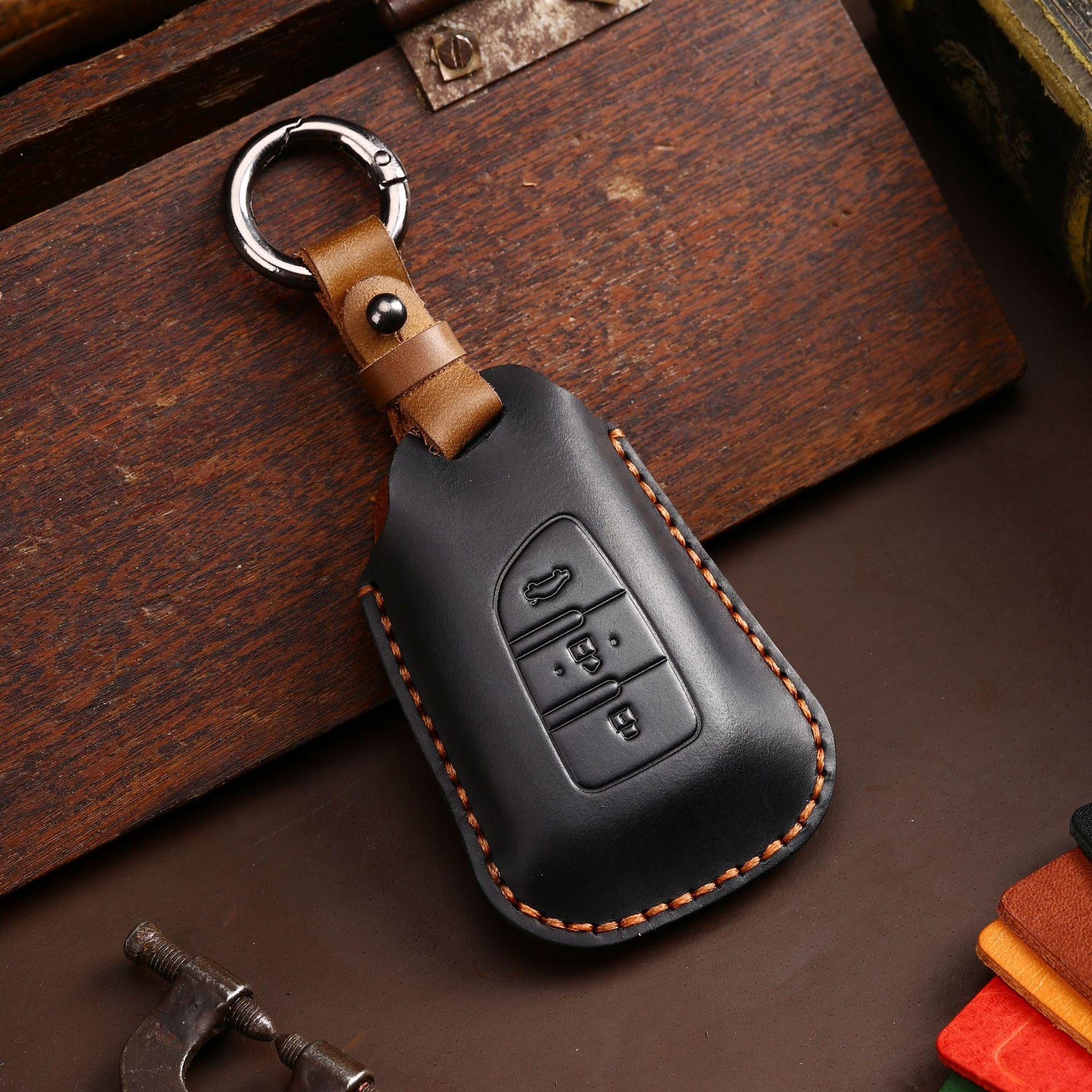 

Leather key bag is suitable for Dongfeng Fengshen key case, men s all-inclusive car key bag protection.