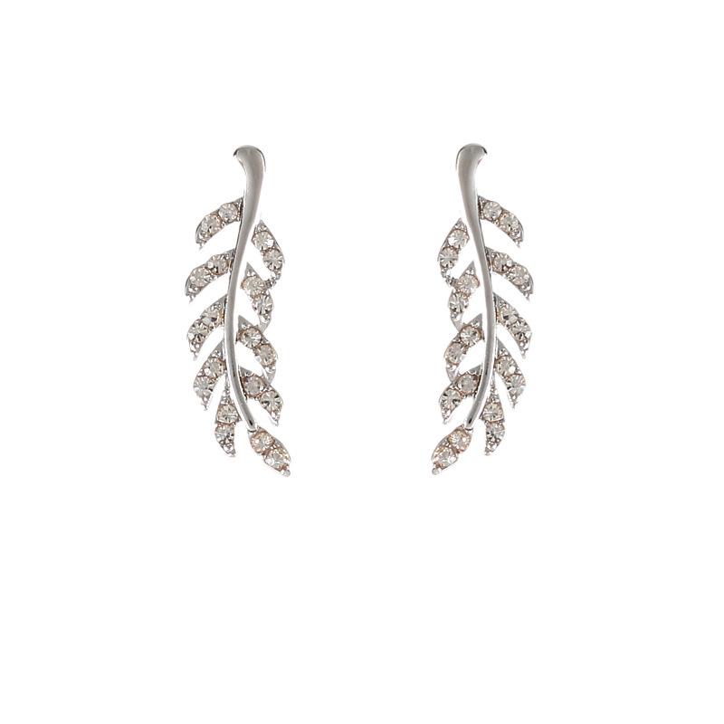 European Fashion Silver Needle Leaf Stud Earrings with Symmetrical Hollow Design and Modern Elegance