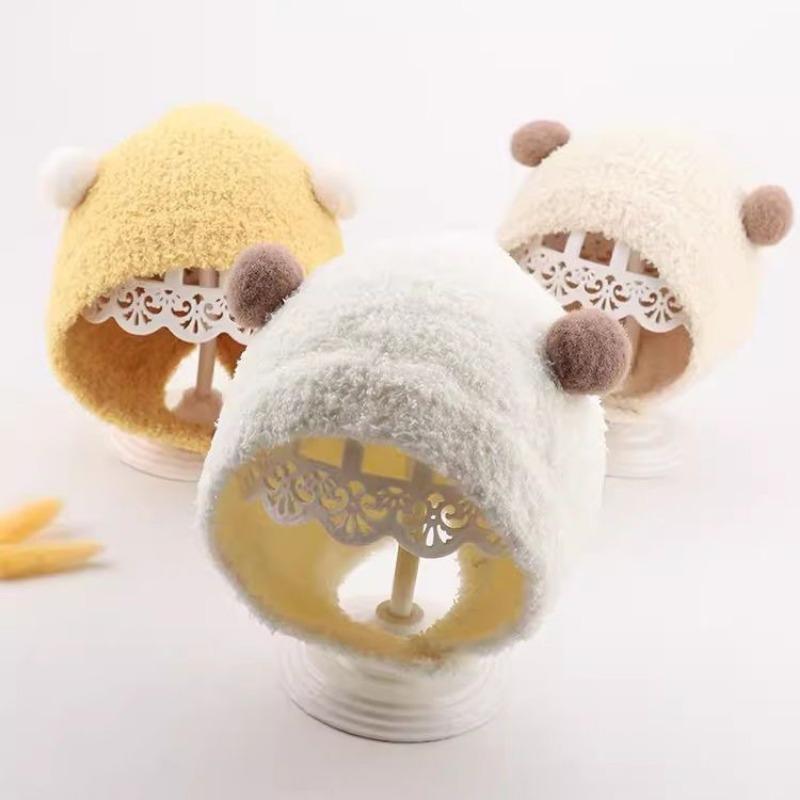 Super cute baby autumn and winter new children's thermal hat cute double ball hat warm ear protector knitted wool hat